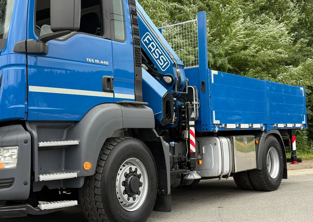 MAN * MAN 18.440 TGS * 4x4 * HDS Fassi F215 * Sprowadzony * 95 000 KM ! * Stan Jak Nowy - Грузовик бортовой/ Платформа, Автоманипулятор: фото 4 MAN * MAN 18.440 TGS * 4x4 * HDS Fassi F215 * Sprowadzony * 95 000 KM ! * Stan Jak Nowy - Грузовик бортовой/ Платформа, Автоманипулятор: фото 4