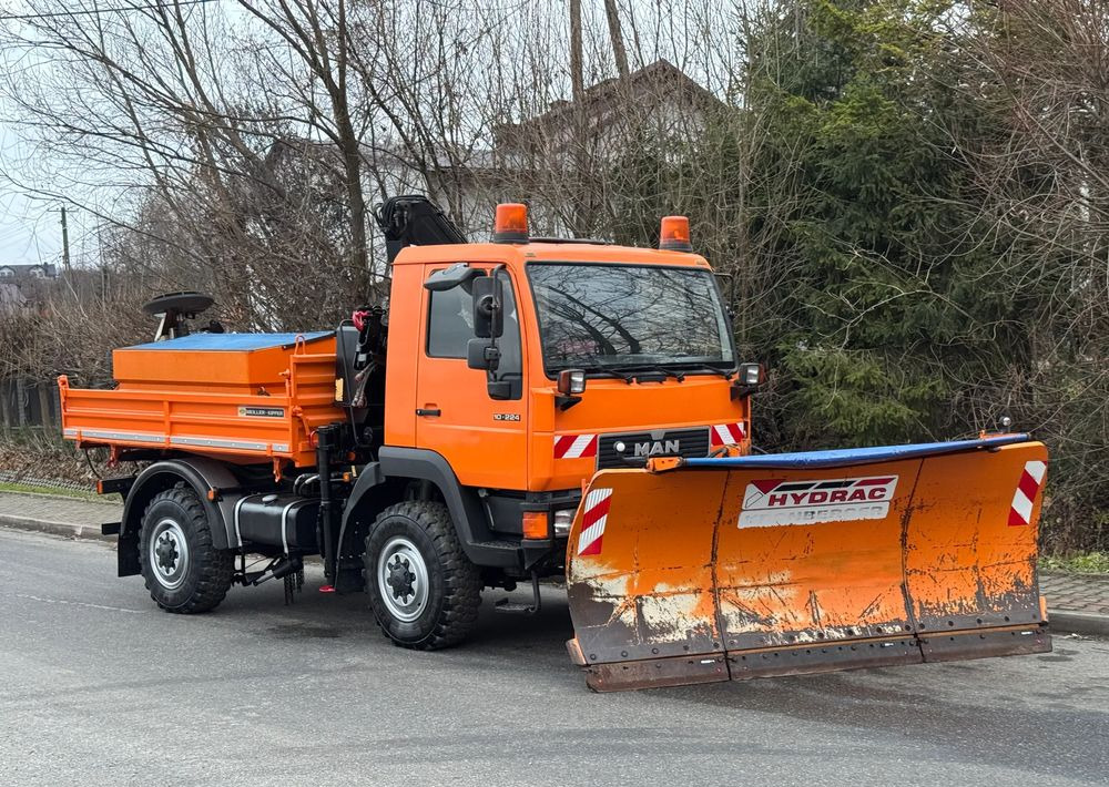 MAN * MAN LE 10.220 *Kiper Wywrotka * 4x4 * Pług Piaskarka * Zimowe Utrzymanie * Sprowadzony * HDS MKG * - Самосвал: фото 2 MAN * MAN LE 10.220 *Kiper Wywrotka * 4x4 * Pług Piaskarka * Zimowe Utrzymanie * Sprowadzony * HDS MKG * - Самосвал: фото 2