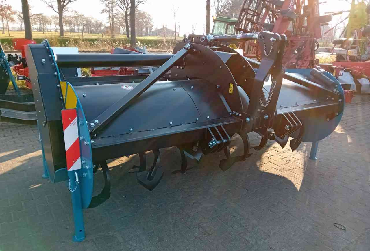 Imants 38SX spitmachine - Техника для обработки почвы: фото 2 Imants 38SX spitmachine - Техника для обработки почвы: фото 2