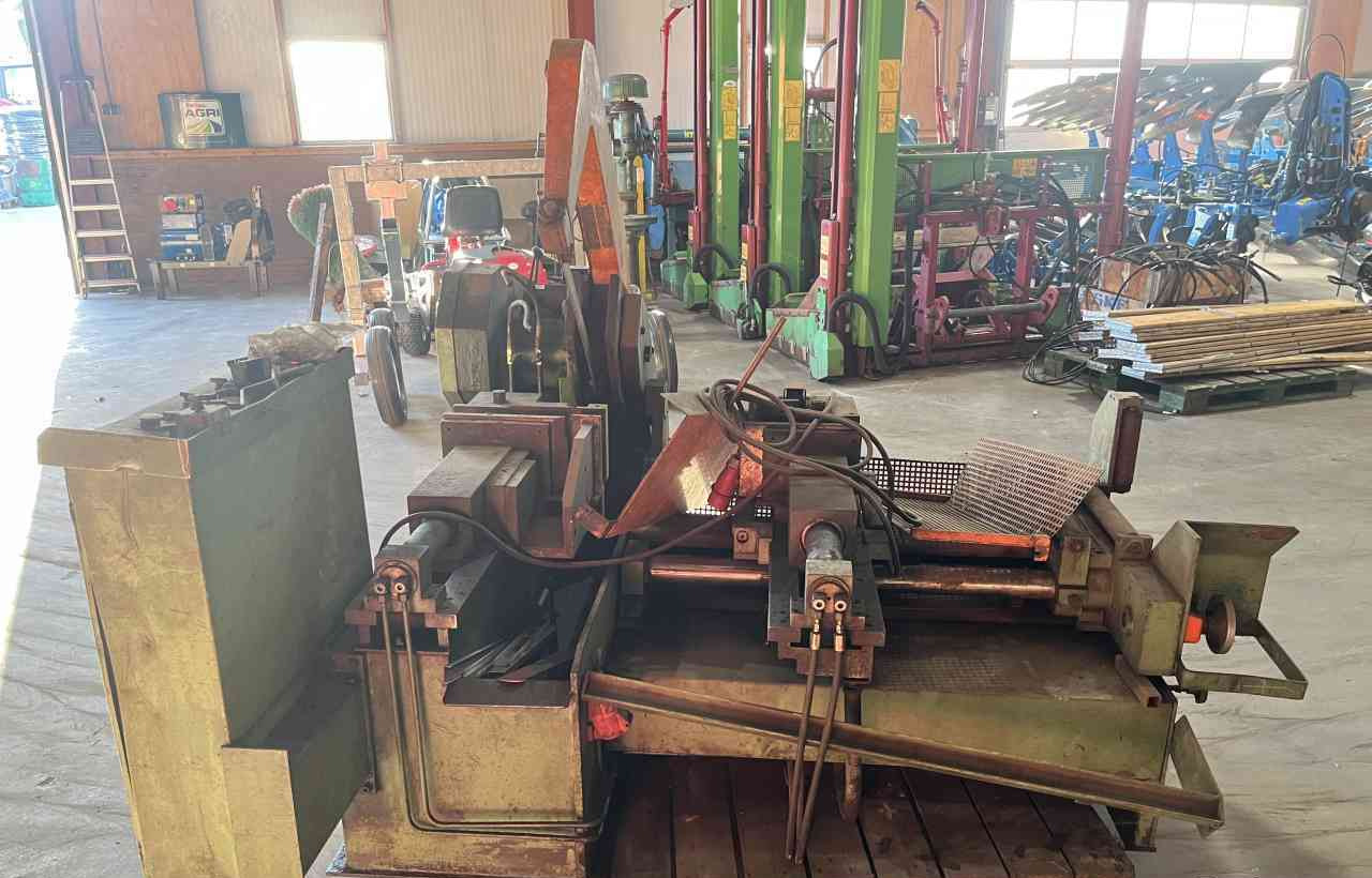 Kasto beugelzaagmachine diversen - Станок: фото 4 Kasto beugelzaagmachine diversen - Станок: фото 4