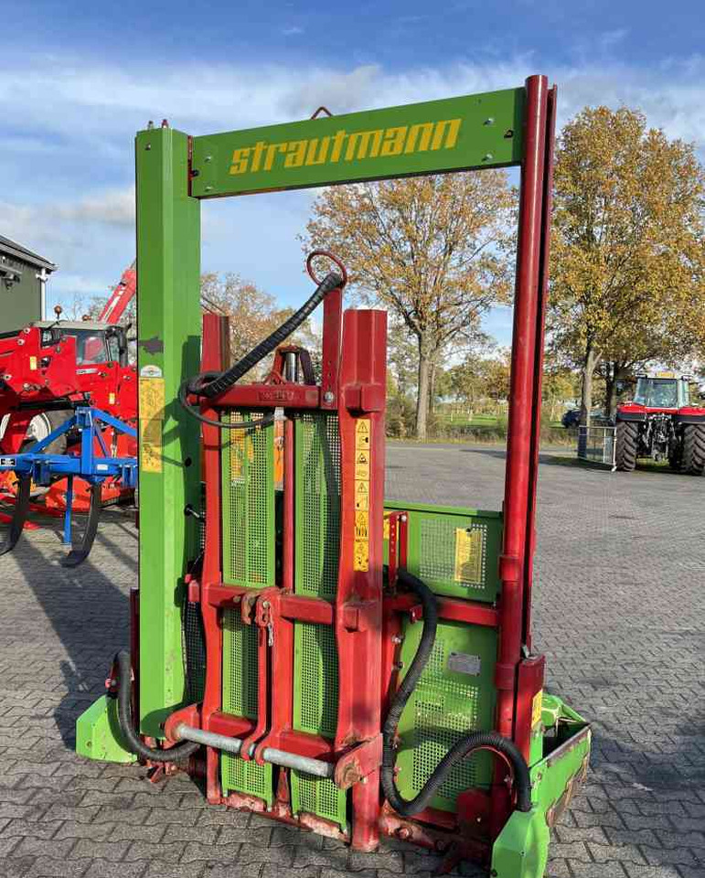 Strautmann Hydrofox HQ plus 2800 Kuilsnijder voermachines - Техника для силоса: фото 3 Strautmann Hydrofox HQ plus 2800 Kuilsnijder voermachines - Техника для силоса: фото 3