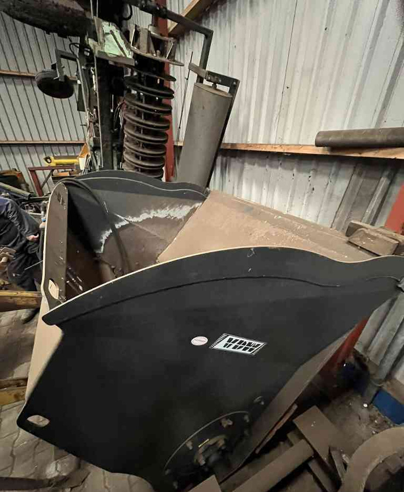 VDW Bietensnijder, vergruizer, snipperraar, voermachines - Послеуборочное оборудование: фото 2 VDW Bietensnijder, vergruizer, snipperraar, voermachines - Послеуборочное оборудование: фото 2
