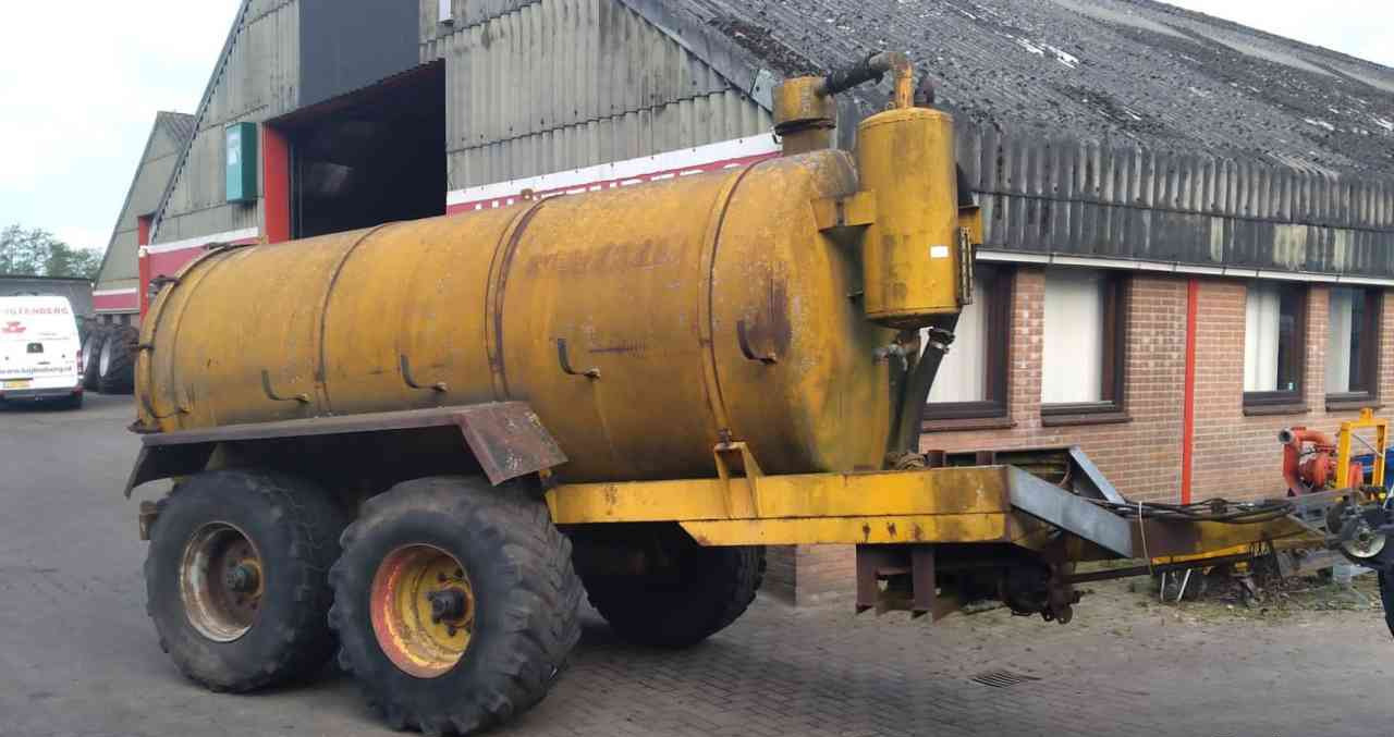 Veenhuis 8000 ltr. vacuümtank mestverwerking - Цистерна для жидкого навоза: фото 2 Veenhuis 8000 ltr. vacuümtank mestverwerking - Цистерна для жидкого навоза: фото 2