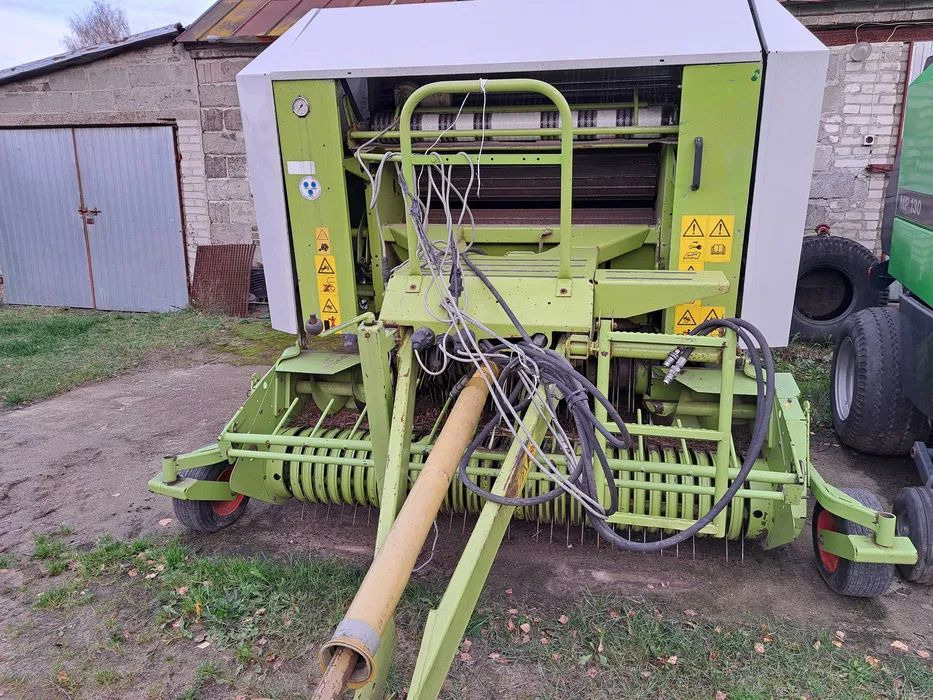 PRASA ROLUJĄCA CLAAS 255 RC - Пресс-подборщик рулонный: фото 5 PRASA ROLUJĄCA CLAAS 255 RC - Пресс-подборщик рулонный: фото 5