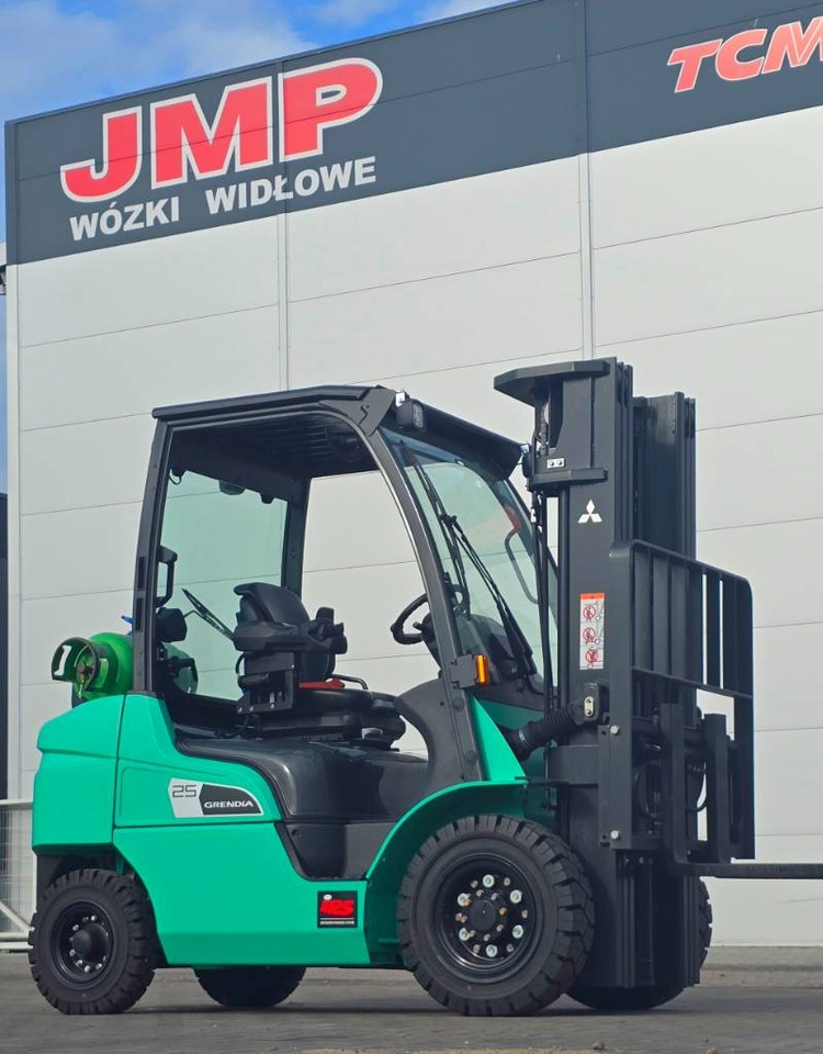 Mitsubishi FG 25 N DEMO like NEW - Газовый погрузчик: фото 1 Mitsubishi FG 25 N DEMO like NEW - Газовый погрузчик: фото 1