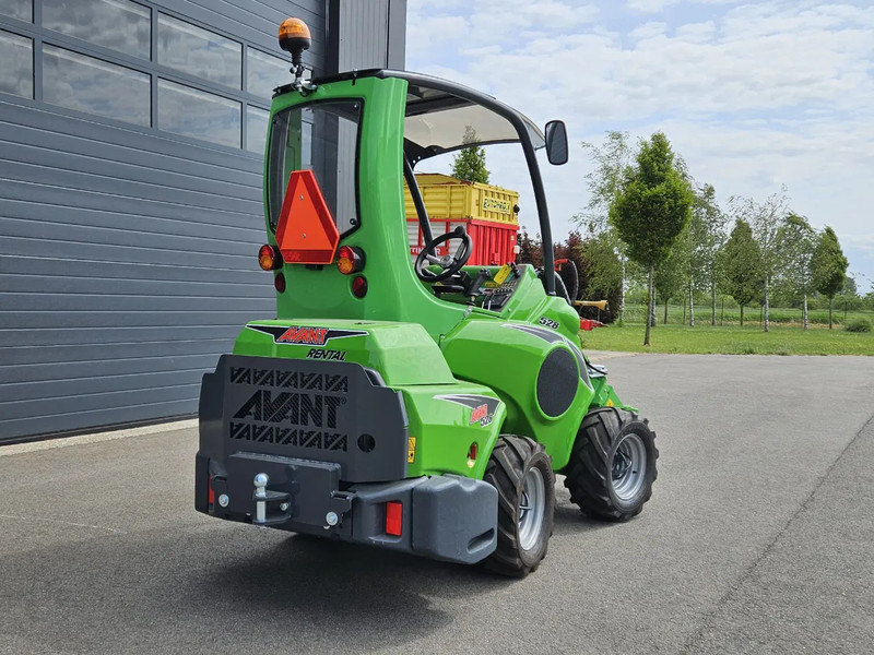 Avant 528 Rental mini-shovel - Гусеничный мини-погрузчик: фото 4 Avant 528 Rental mini-shovel - Гусеничный мини-погрузчик: фото 4