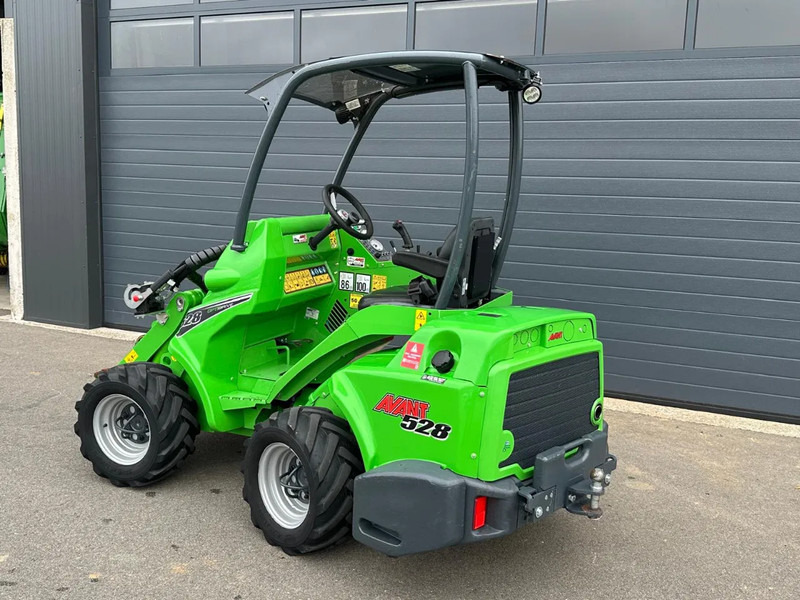 Avant 528 mini-shovel - Гусеничный мини-погрузчик: фото 4 Avant 528 mini-shovel - Гусеничный мини-погрузчик: фото 4