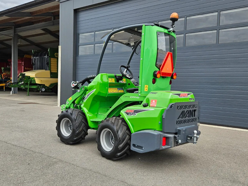 Avant 635i Rental mini-shovel - Гусеничный мини-погрузчик: фото 5 Avant 635i Rental mini-shovel - Гусеничный мини-погрузчик: фото 5