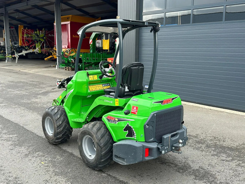 Avant 635i mini-shovel - Гусеничный мини-погрузчик: фото 5 Avant 635i mini-shovel - Гусеничный мини-погрузчик: фото 5