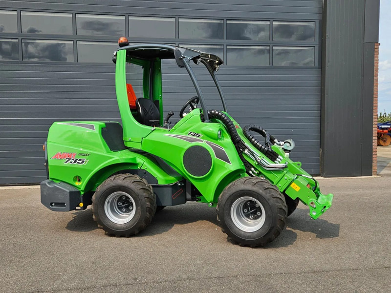 Avant 735i TDL + mini-shovel - Гусеничный мини-погрузчик: фото 2 Avant 735i TDL + mini-shovel - Гусеничный мини-погрузчик: фото 2