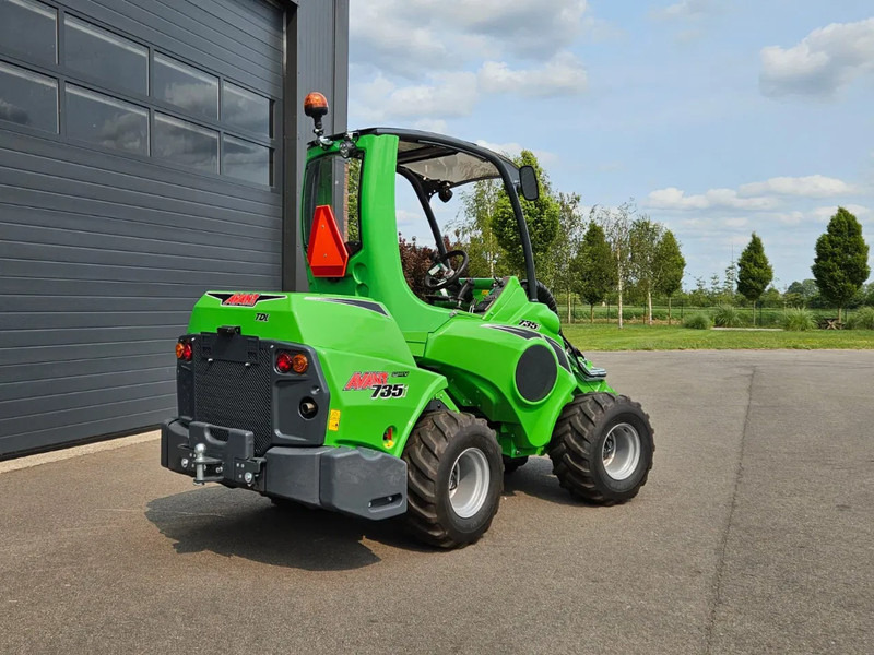 Avant 735i TDL + mini-shovel - Гусеничный мини-погрузчик: фото 4 Avant 735i TDL + mini-shovel - Гусеничный мини-погрузчик: фото 4