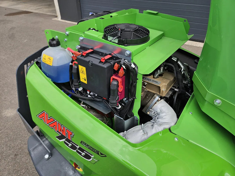 Гусеничный мини-погрузчик Avant 755i Rental mini-shovel: фото 20 Гусеничный мини-погрузчик Avant 755i Rental mini-shovel: фото 20