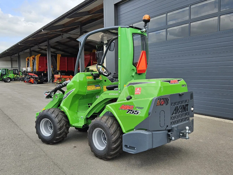 Гусеничный мини-погрузчик Avant 755i Rental mini-shovel: фото 7 Гусеничный мини-погрузчик Avant 755i Rental mini-shovel: фото 7