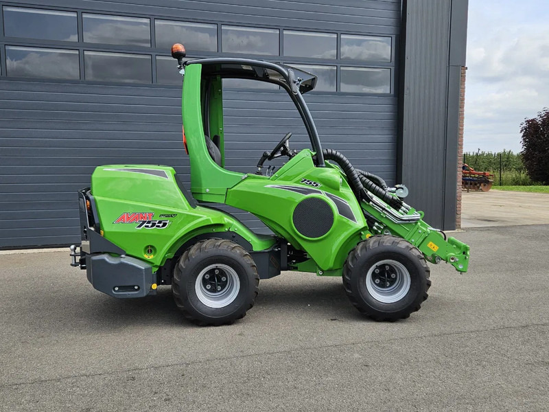 Avant 755i Rental mini-shovel - Гусеничный мини-погрузчик: фото 3 Avant 755i Rental mini-shovel - Гусеничный мини-погрузчик: фото 3