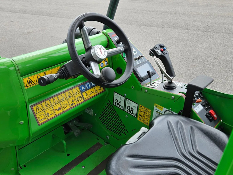 Гусеничный мини-погрузчик Avant 755i TDL+ mini-shovel: фото 19 Гусеничный мини-погрузчик Avant 755i TDL+ mini-shovel: фото 19