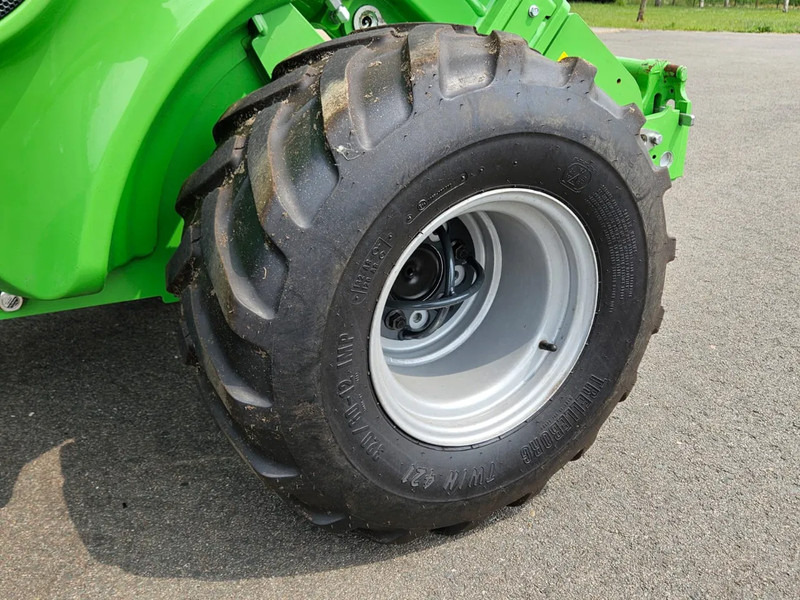 Гусеничный мини-погрузчик Avant 755i TDL+ mini-shovel: фото 20 Гусеничный мини-погрузчик Avant 755i TDL+ mini-shovel: фото 20