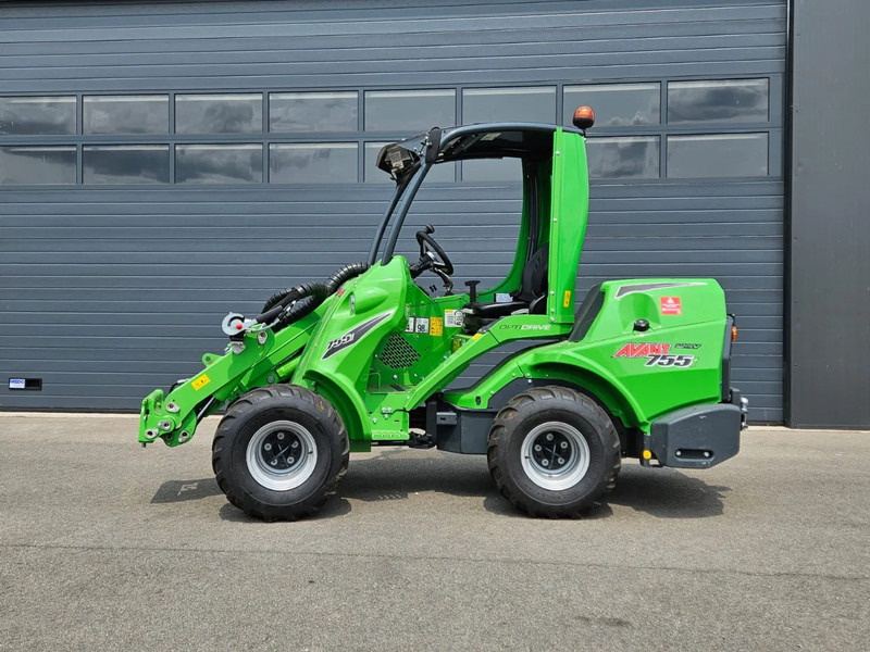 Гусеничный мини-погрузчик Avant 755i TDL+ mini-shovel: фото 7 Гусеничный мини-погрузчик Avant 755i TDL+ mini-shovel: фото 7