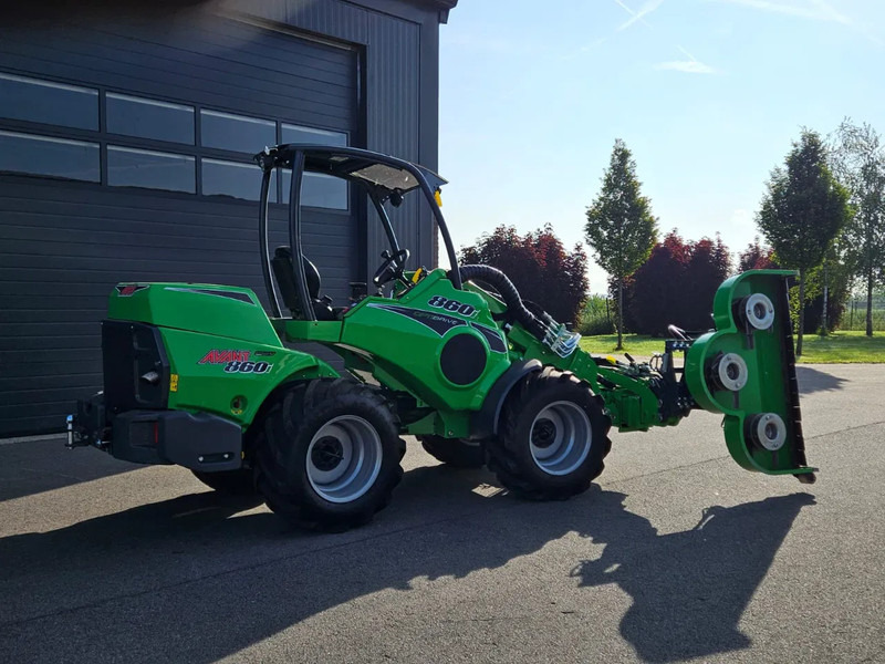 Avant 860i TDL mini-shovel - Гусеничный мини-погрузчик: фото 4 Avant 860i TDL mini-shovel - Гусеничный мини-погрузчик: фото 4