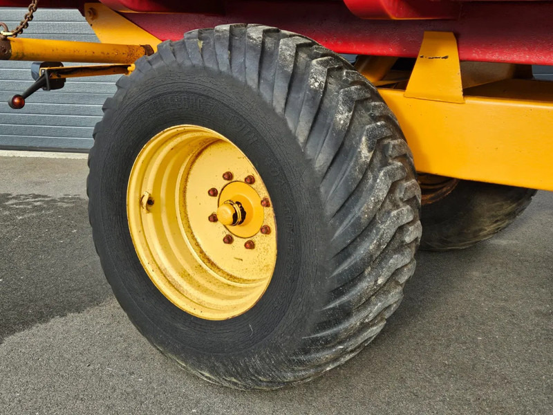 Мотоблок Schuitemaker Silagekipwagen: фото 11 Мотоблок Schuitemaker Silagekipwagen: фото 11