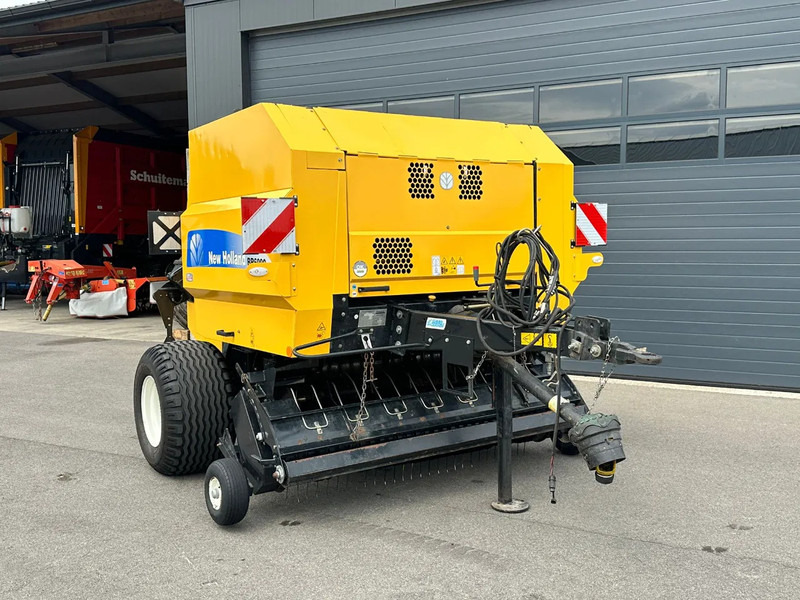 New Holland BR6090 balenpers - Сельскохозяйственная техника: фото 1 New Holland BR6090 balenpers - Сельскохозяйственная техника: фото 1