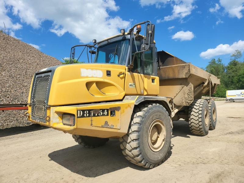 Bell B30D - Сочленённый самосвал: фото 1 Bell B30D - Сочленённый самосвал: фото 1