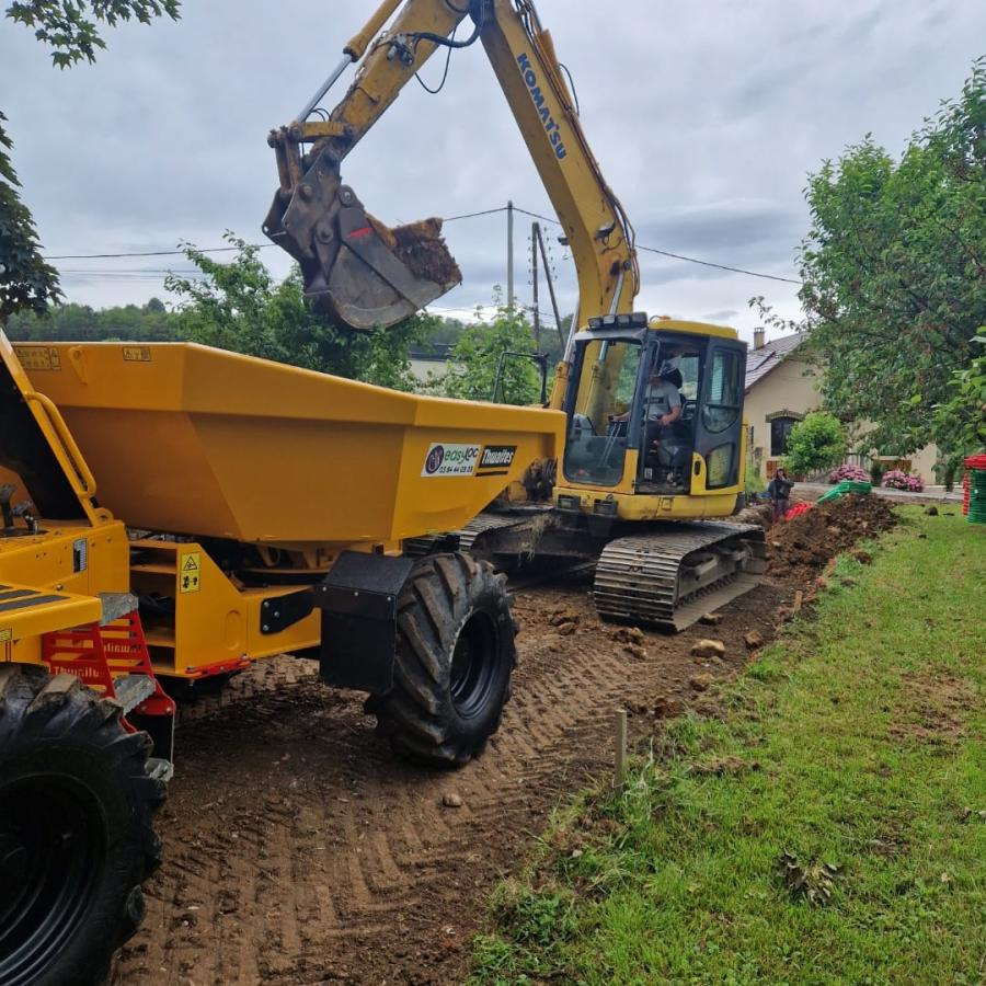 Komatsu PC138US-8 - Гусеничный экскаватор: фото 1 Komatsu PC138US-8 - Гусеничный экскаватор: фото 1
