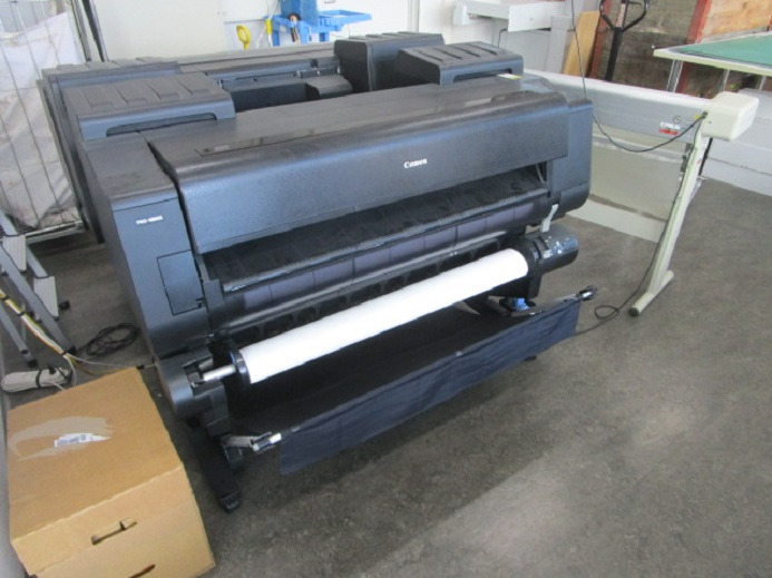 GROSSFORMATDRUCKER CANON PRO-4000S - Цифровая печатная машина: фото 2 GROSSFORMATDRUCKER CANON PRO-4000S - Цифровая печатная машина: фото 2