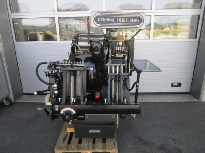 HEIDELBERG TIEGEL A4 MIT HEISSFOLIENPRÄGEEINRICHTUNG - Офсетная печатная машина: фото 3 HEIDELBERG TIEGEL A4 MIT HEISSFOLIENPRÄGEEINRICHTUNG - Офсетная печатная машина: фото 3