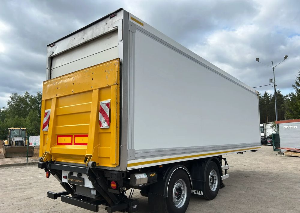 Krone CARRIER VECTOR 1550 / 2 OSIE / 22 PALETY / OŚ SKRĘTNA / WINDA + ROLETA !! - Полуприцеп-рефрижератор: фото 4 Krone CARRIER VECTOR 1550 / 2 OSIE / 22 PALETY / OŚ SKRĘTNA / WINDA + ROLETA !! - Полуприцеп-рефрижератор: фото 4