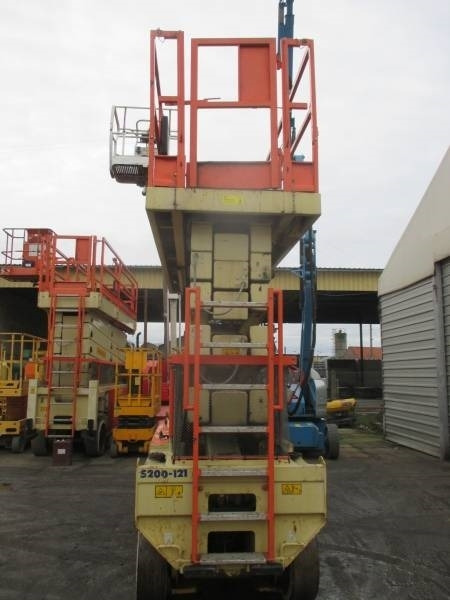 Ножничный подъемник JLG Liftlux 180-12: фото 8