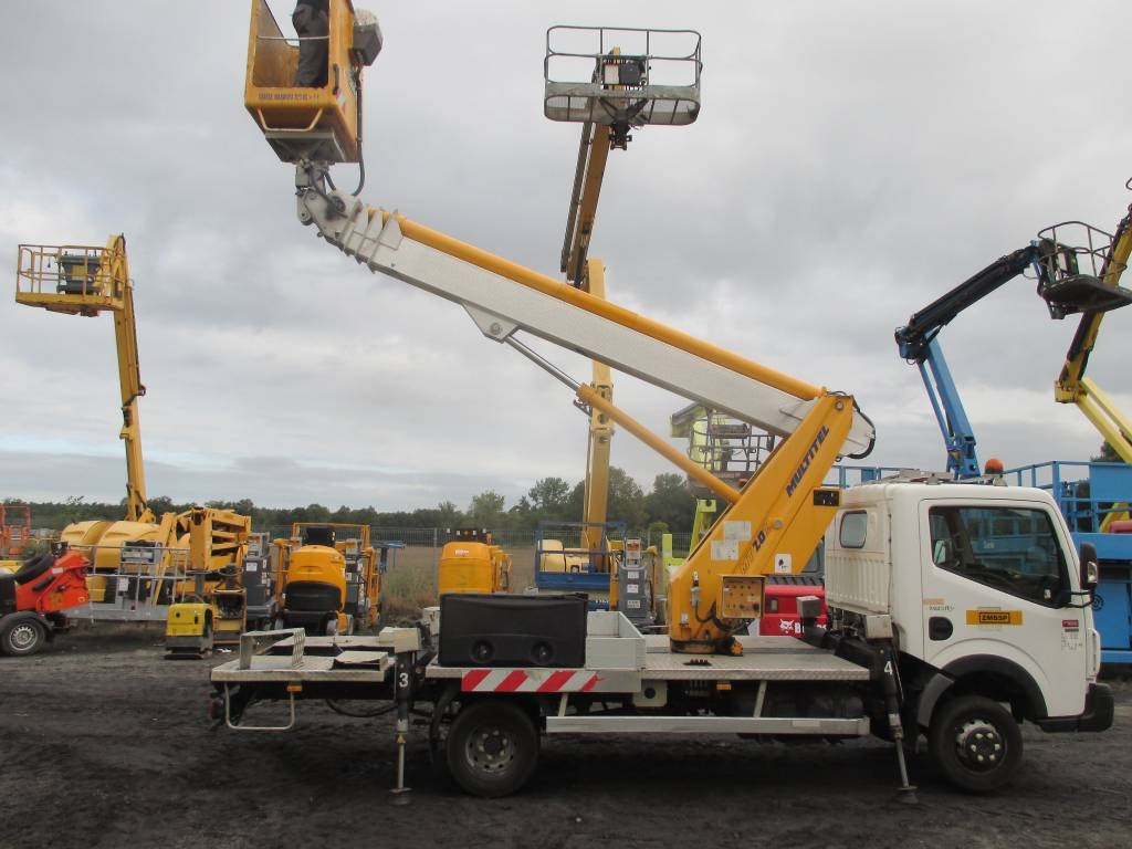 Multitel MT 202 - Грузовик с подъемником: фото 1 Multitel MT 202 - Грузовик с подъемником: фото 1