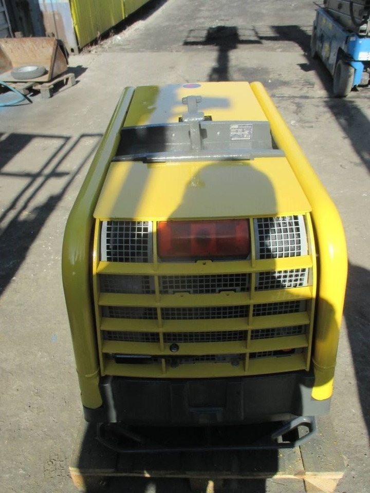 Wacker Neuson DPU 80 - Виброплита: фото 3 Wacker Neuson DPU 80 - Виброплита: фото 3