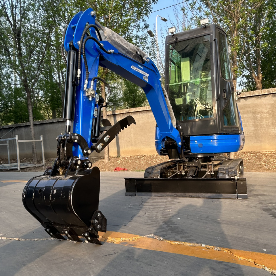 LEZUM DY25U Mini Excavator Kubota Euro 5/Epa Engine Mini Excavator For Sale - Мини-экскаватор: фото 2 LEZUM DY25U Mini Excavator Kubota Euro 5/Epa Engine Mini Excavator For Sale - Мини-экскаватор: фото 2