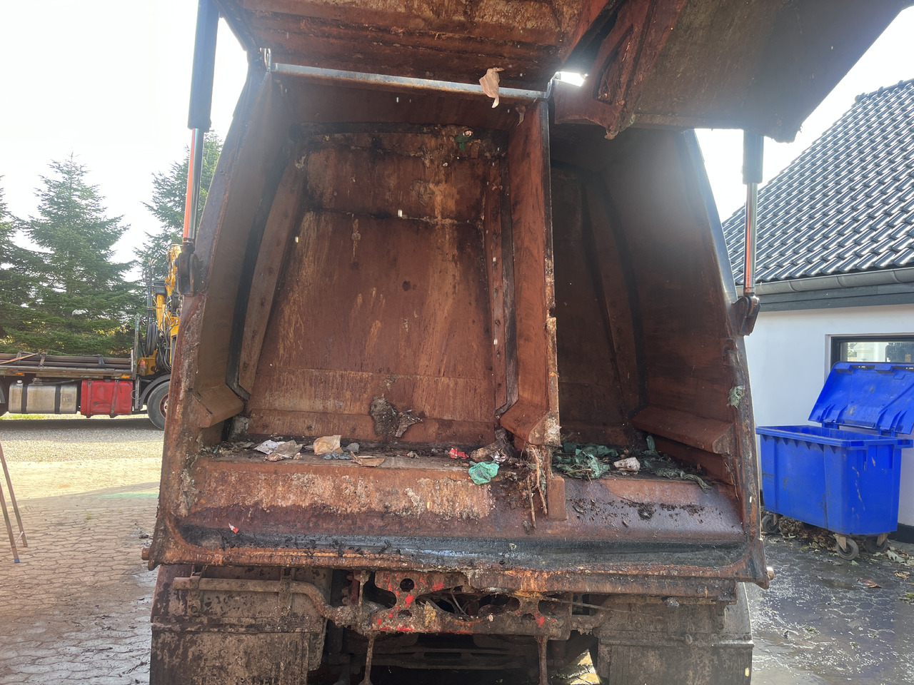 MERCEDES-BENZ Ecionic 2630 2 camber NTM в лизинг MERCEDES-BENZ Ecionic 2630 2 camber NTM: фото 8 MERCEDES-BENZ Ecionic 2630 2 camber NTM в лизинг MERCEDES-BENZ Ecionic 2630 2 camber NTM: фото 8