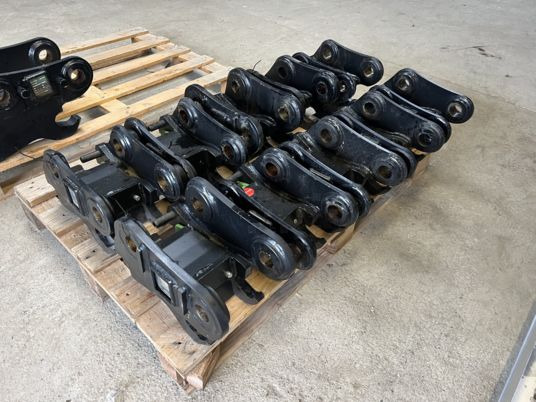 Attache rapide geith pour pelle de 1T à 10T - Сцепное устройство: фото 2 Attache rapide geith pour pelle de 1T à 10T - Сцепное устройство: фото 2