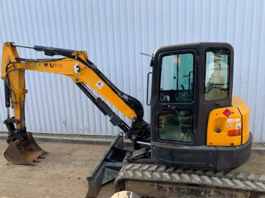 Мини-экскаватор Bobcat E50: фото 6
