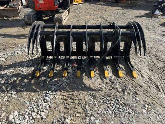 Godet crocodile pour mini chargeur - Ковш: фото 2 Godet crocodile pour mini chargeur - Ковш: фото 2