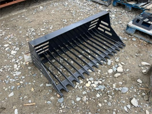 Godet râteau pour minichargeur - Ковш: фото 3 Godet râteau pour minichargeur - Ковш: фото 3