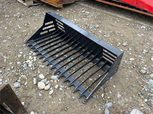 Godet râteau pour minichargeur - Ковш: фото 2 Godet râteau pour minichargeur - Ковш: фото 2