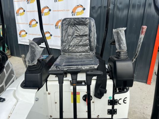 Мини-экскаватор JPC HT13: фото 6