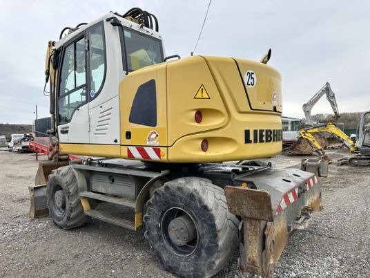 Liebherr A 914 COMPACT - Колёсный экскаватор: фото 4 Liebherr A 914 COMPACT - Колёсный экскаватор: фото 4