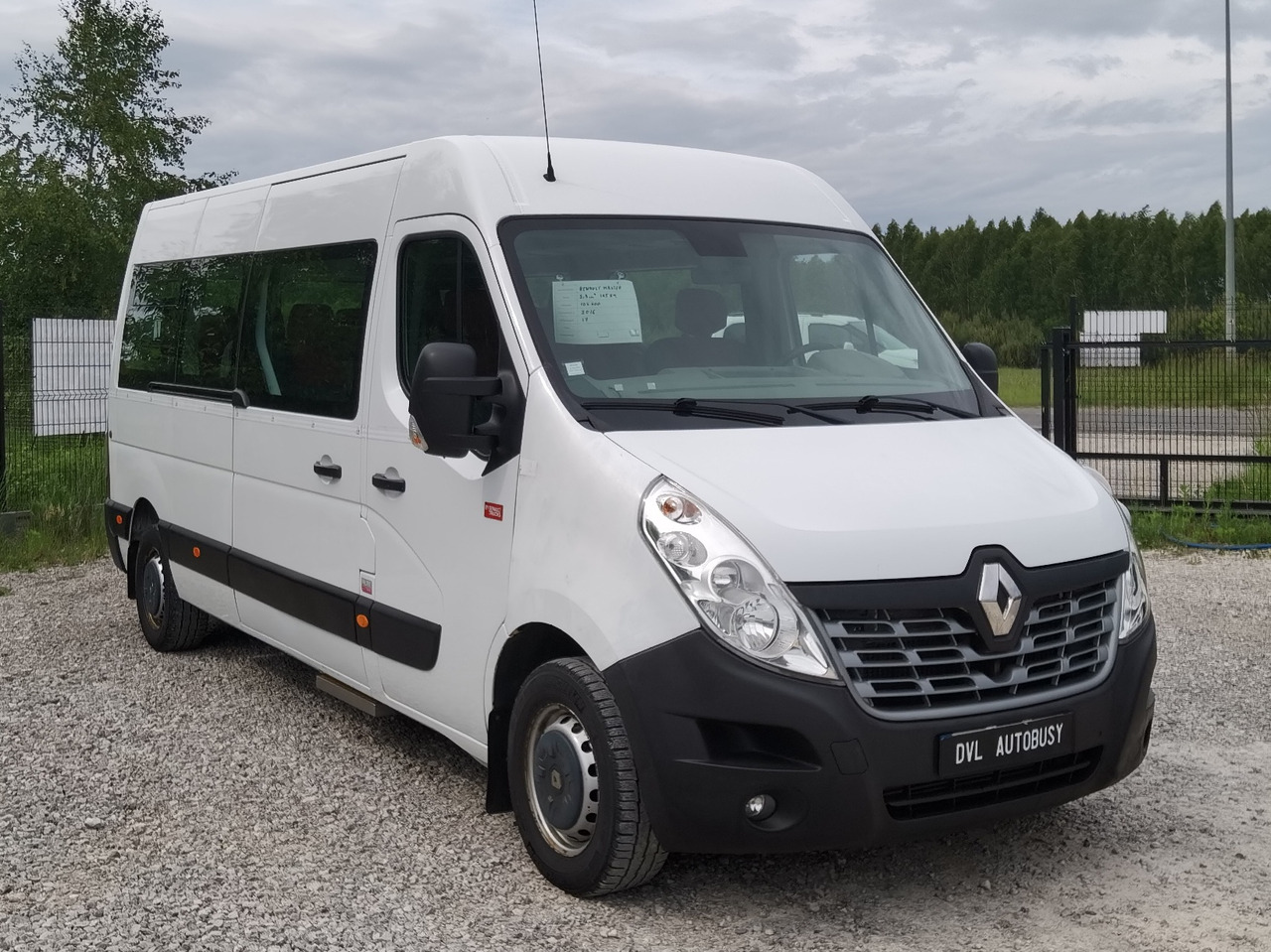 Renault Master 17 miejsc EURO 6 100tys km - Пригородный автобус: фото 1 Renault Master 17 miejsc EURO 6 100tys km - Пригородный автобус: фото 1