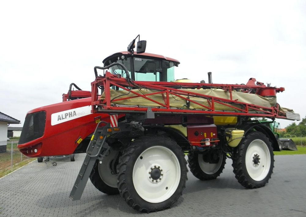 Hardi ALPHA 4100 EVO 2013 Rok, 30 metrow,40 km/h,GPS, Nie Malowany, Stan Bardzo Dobry - Опрыскиватель: фото 1 Hardi ALPHA 4100 EVO 2013 Rok, 30 metrow,40 km/h,GPS, Nie Malowany, Stan Bardzo Dobry - Опрыскиватель: фото 1