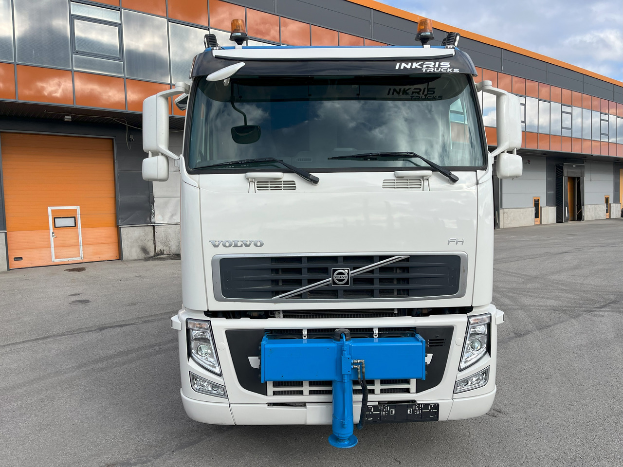 VOLVO FH 8x4 + Crane 48tm year 2006 + Jib + platform + tractor - Автоманипулятор: фото 3 VOLVO FH 8x4 + Crane 48tm year 2006 + Jib + platform + tractor - Автоманипулятор: фото 3