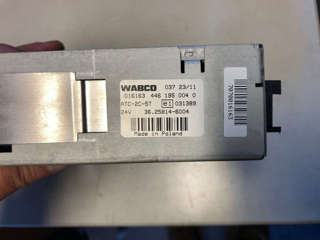 Wabco Wabco Klimabedienteil 4461950040 MAN Lions City 446 195 004 0 - Кабина и интерьер для Автобусов: фото 2 Wabco Wabco Klimabedienteil 4461950040 MAN Lions City 446 195 004 0 - Кабина и интерьер для Автобусов: фото 2