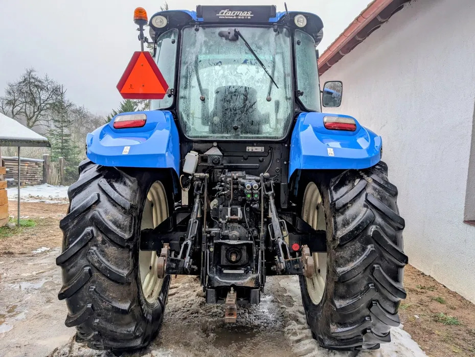 New Holland T5.115 - Трактор: фото 3 New Holland T5.115 - Трактор: фото 3