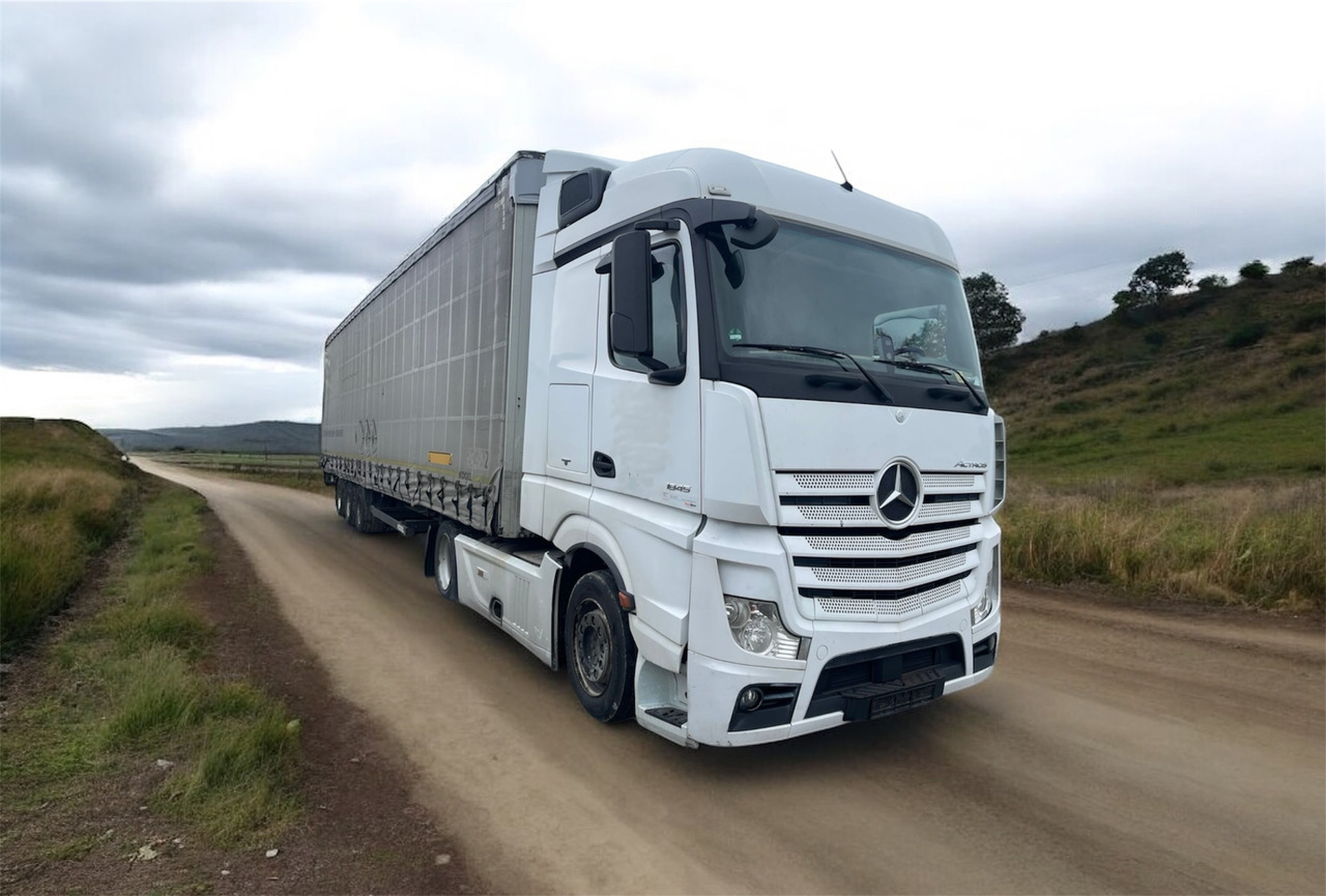 Mercedes Benz Actros 1845 - Тягач: фото 1 Mercedes Benz Actros 1845 - Тягач: фото 1