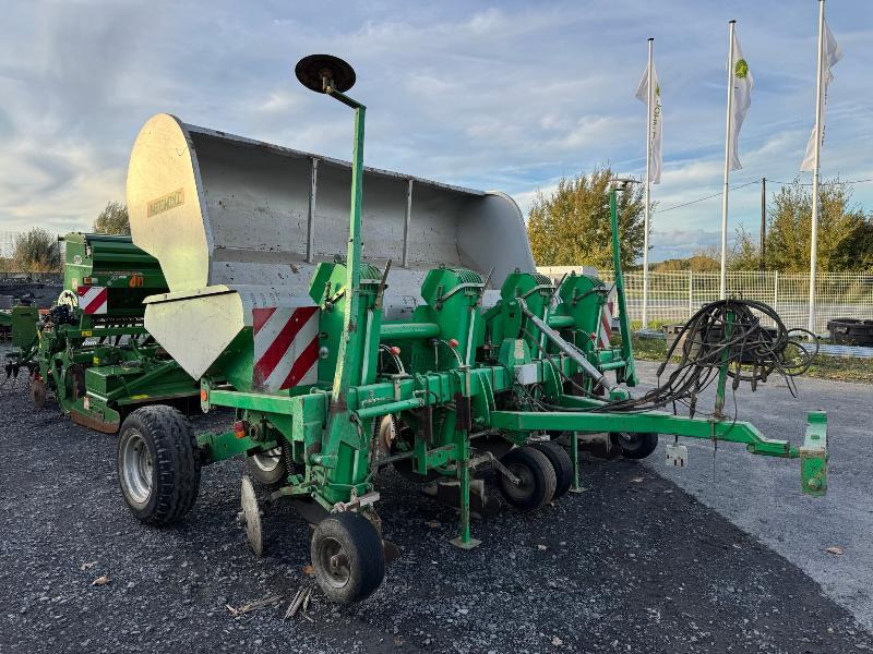 AGRONOMIX RBS TH - Картофелесажалка: фото 3 AGRONOMIX RBS TH - Картофелесажалка: фото 3