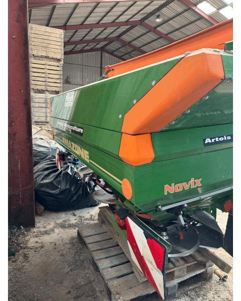 AMAZONE NOVIX - Разбрасыватель удобрений: фото 1 AMAZONE NOVIX - Разбрасыватель удобрений: фото 1