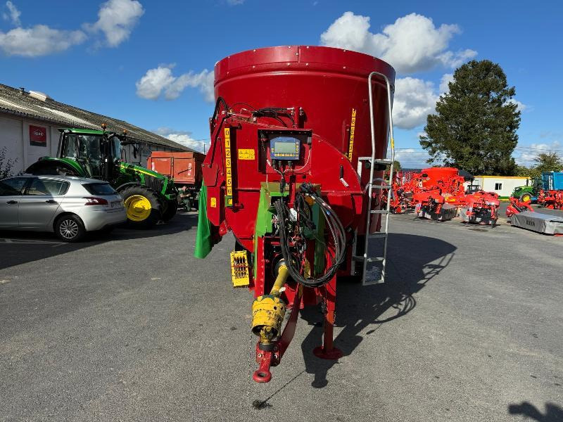 STRAUTMANN VERTIMIX 1401 - Кормораздатчик: фото 2 STRAUTMANN VERTIMIX 1401 - Кормораздатчик: фото 2